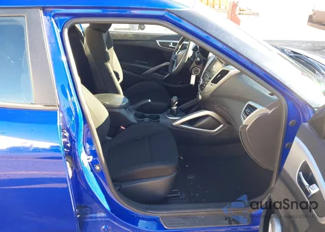 2013 Hyundai Veloster Base W/Black z USA, uszkodzony, nr VIN KMHTC6AD2DU158407